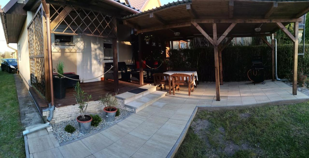 Kotnyek nyaraló Balatonkeresztúr Exterior foto